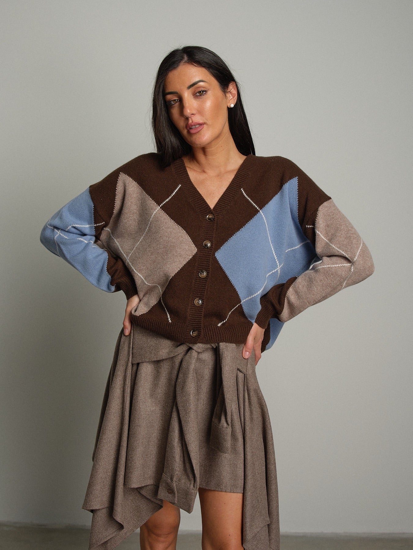 Gonna finta camicia misto lana Tortora Vicolo TAC1681;Gonna finta camicia misto lana Tortora Vicolo TAC1681 — foto 2;Gonna finta camicia misto lana Tortora Vicolo TAC1681 — foto 3;Gonna finta camicia misto lana Tortora Vicolo TAC1681 — foto 4