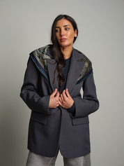 Giacca over foulard Antracite Vicolo TAC1691;Giacca over foulard Antracite Vicolo TAC1691 — foto 2;Giacca over foulard Antracite Vicolo TAC1691 — foto 3;Giacca over foulard Antracite Vicolo TAC1691 — foto 4