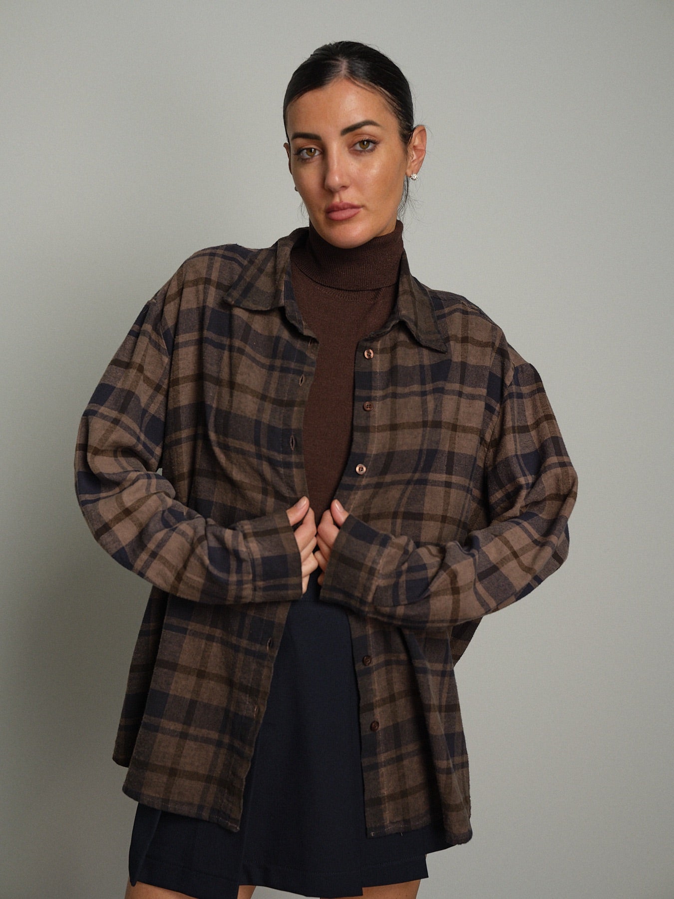 Camicia slavata check Fango Vicolo TAC1759;Camicia slavata check Fango Vicolo TAC1759 — foto 2;Camicia slavata check Fango Vicolo TAC1759 — foto 3;Camicia slavata check Fango Vicolo TAC1759 — foto 4;Camicia slavata check Fango Vicolo TAC1759 — foto 5