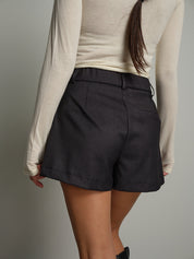 Shorts pinces Antracite Vicolo TAC1800;Shorts pinces Antracite Vicolo TAC1800 — foto 2;Shorts pinces Antracite Vicolo TAC1800 — foto 3;Shorts pinces Antracite Vicolo TAC1800 — foto 4;Shorts pinces Antracite Vicolo TAC1800 — foto 5