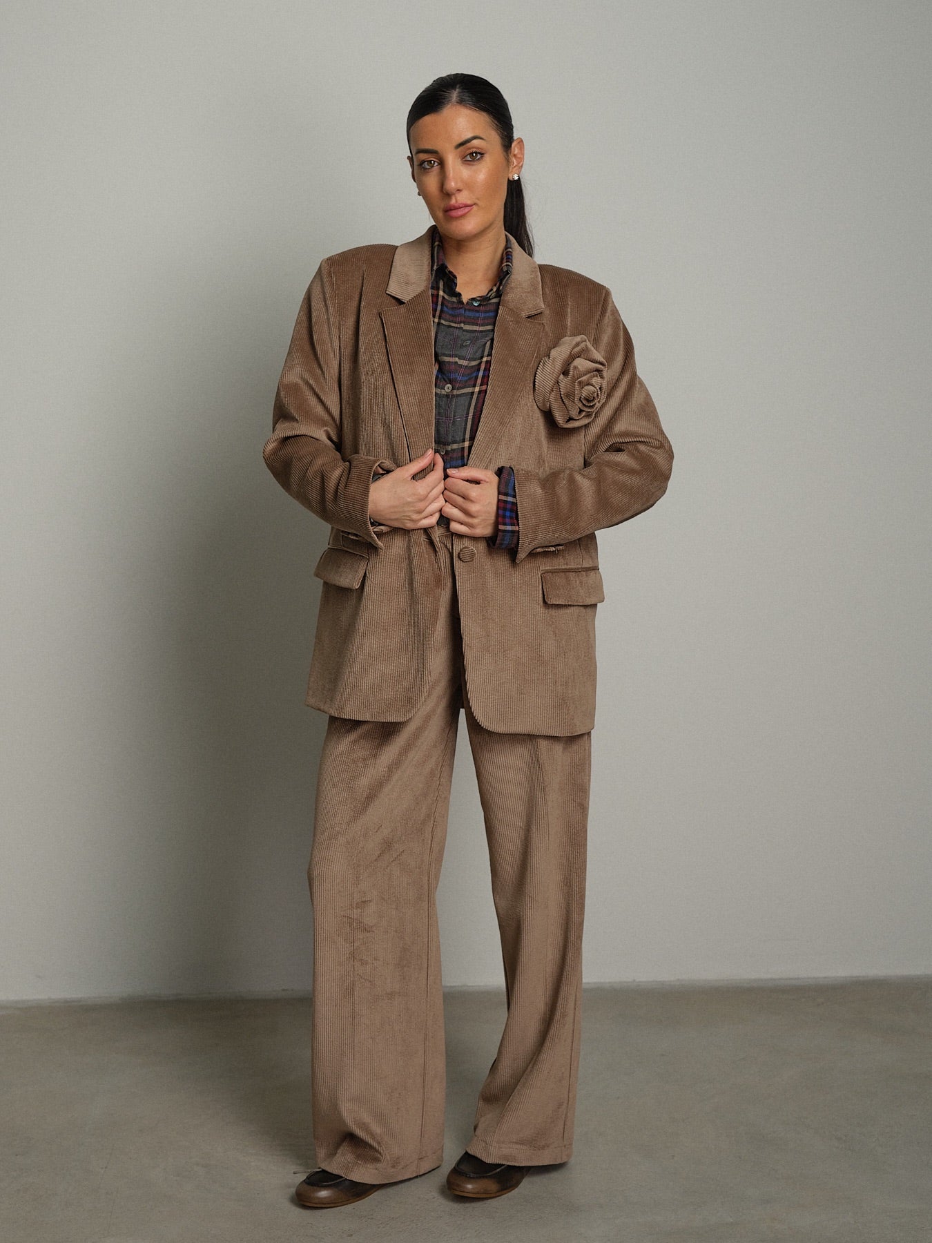 Pantalone eli velluto Beige Vicolo TAC1879;Pantalone eli velluto Beige Vicolo TAC1879 — foto 2;Pantalone eli velluto Beige Vicolo TAC1879 — foto 3