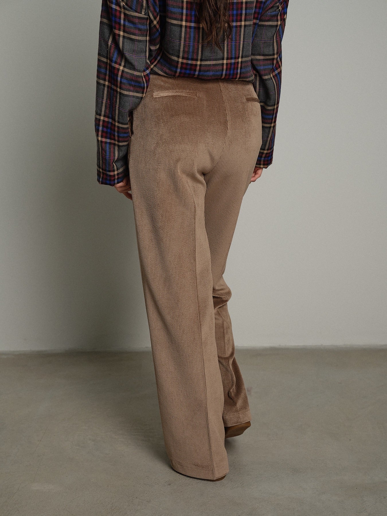 Pantalone eli velluto Beige Vicolo TAC1879;Pantalone eli velluto Beige Vicolo TAC1879 — foto 2;Pantalone eli velluto Beige Vicolo TAC1879 — foto 3