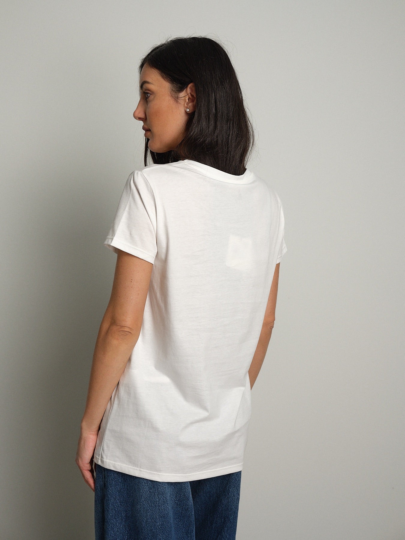 T-shirt slim basica Bianco-ottico Vicolo UAC0083;T-shirt slim basica Bianco-ottico Vicolo UAC0083 — foto 2;T-shirt slim basica Bianco-ottico Vicolo UAC0083 — foto 3
