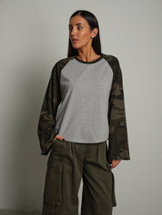 Maglia manica campana camouflage Grigio Vicolo UAC0173;Maglia manica campana camouflage Grigio Vicolo UAC0173 — foto 2;Maglia manica campana camouflage Grigio Vicolo UAC0173 — foto 3;Maglia manica campana camouflage Grigio Vicolo UAC0173 — foto 4