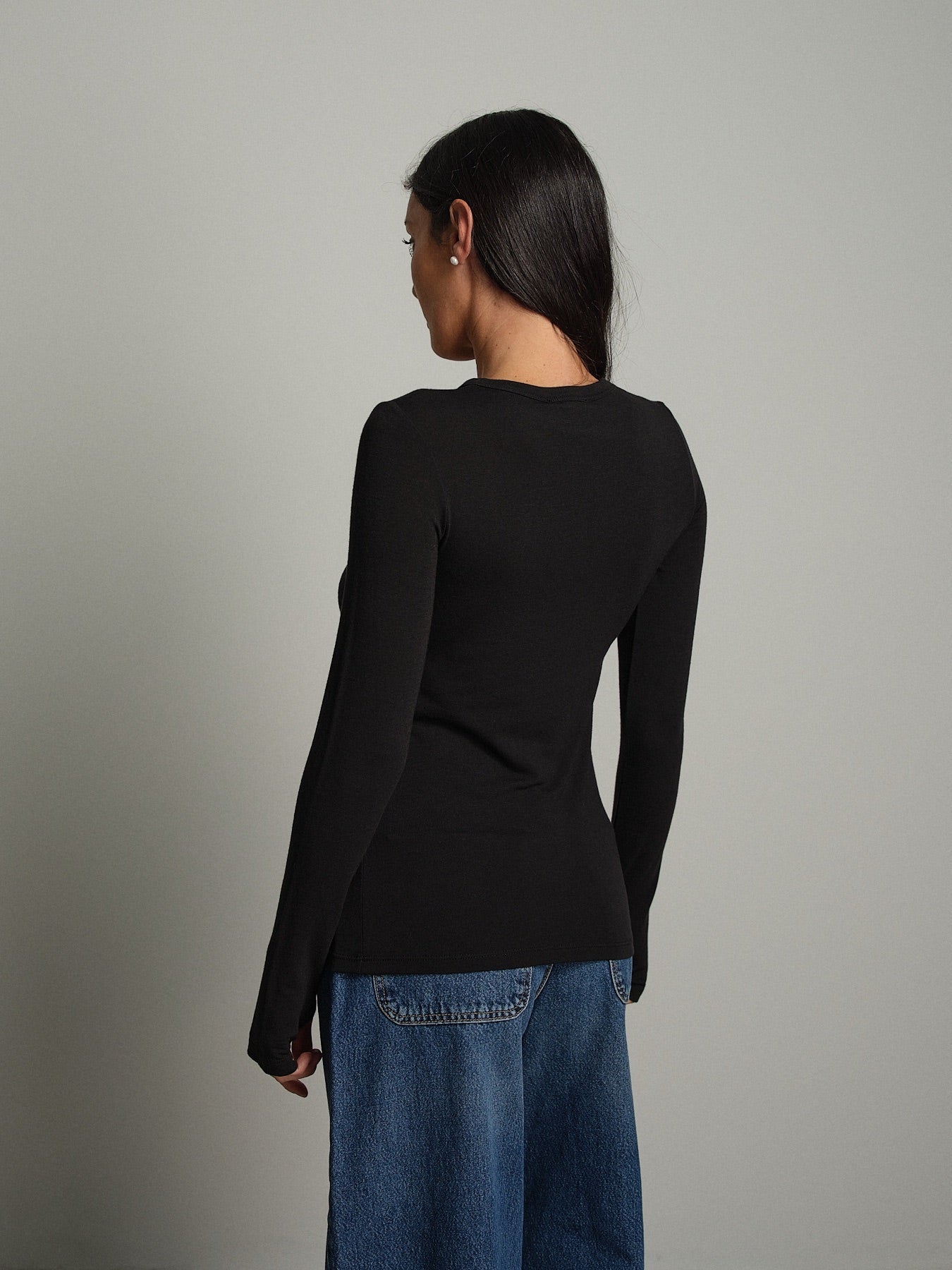 Maglia lana modal manicotti Nero Vicolo UAC0208;Maglia lana modal manicotti Nero Vicolo UAC0208 — foto 2;Maglia lana modal manicotti Nero Vicolo UAC0208 — foto 3